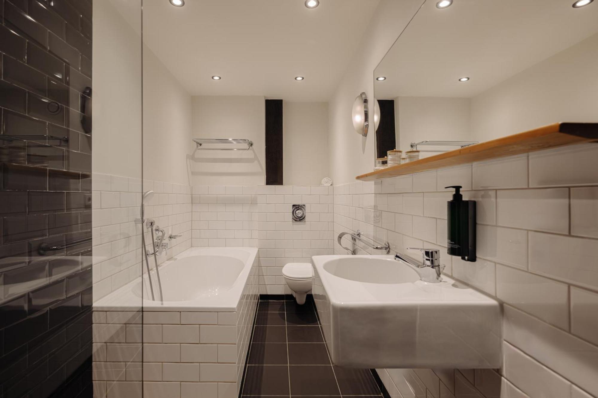 Adam'S Canal House Амстердам Екстериор снимка